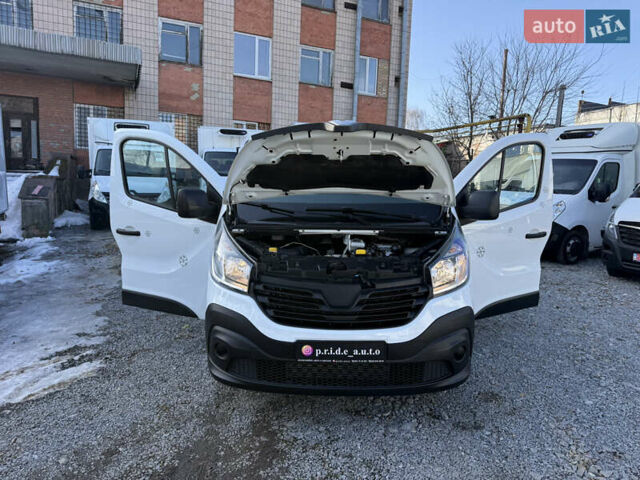 Білий Рено Трафік, об'ємом двигуна 1.6 л та пробігом 165 тис. км за 15500 $, фото 10 на Automoto.ua