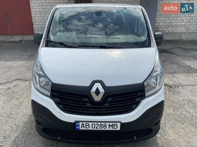 Білий Рено Трафік, об'ємом двигуна 1.6 л та пробігом 400 тис. км за 15500 $, фото 9 на Automoto.ua