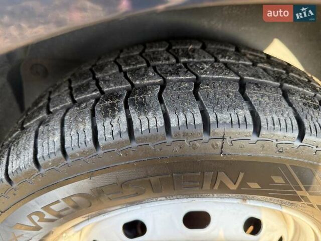 Белый Рено Трафик, объемом двигателя 1.6 л и пробегом 219 тыс. км за 19700 $, фото 57 на Automoto.ua