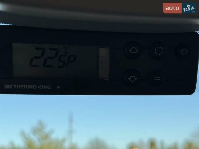 Белый Рено Трафик, объемом двигателя 1.6 л и пробегом 219 тыс. км за 19700 $, фото 36 на Automoto.ua