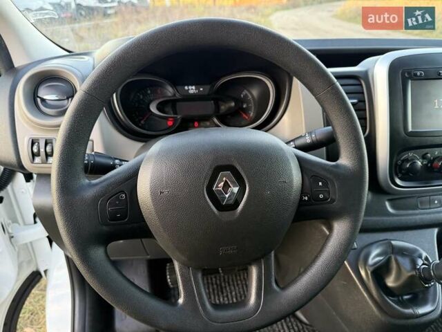 Білий Рено Трафік, об'ємом двигуна 1.6 л та пробігом 150 тис. км за 19999 $, фото 23 на Automoto.ua