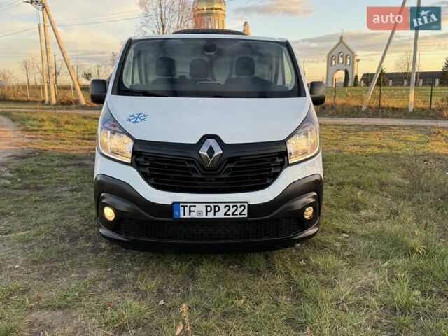 Білий Рено Трафік, об'ємом двигуна 1.6 л та пробігом 150 тис. км за 19999 $, фото 12 на Automoto.ua