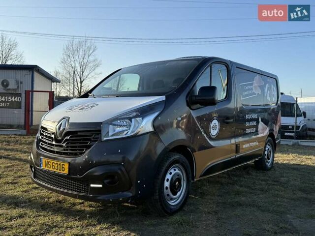 Белый Рено Трафик, объемом двигателя 1.6 л и пробегом 219 тыс. км за 19700 $, фото 17 на Automoto.ua