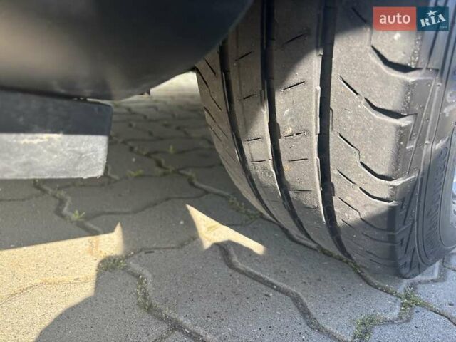 Белый Рено Трафик, объемом двигателя 1.6 л и пробегом 215 тыс. км за 19800 $, фото 18 на Automoto.ua