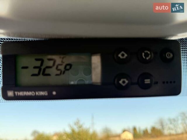 Белый Рено Трафик, объемом двигателя 1.6 л и пробегом 219 тыс. км за 19700 $, фото 35 на Automoto.ua