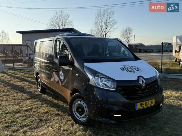 Белый Рено Трафик, объемом двигателя 1.6 л и пробегом 219 тыс. км за 19700 $, фото 15 на Automoto.ua