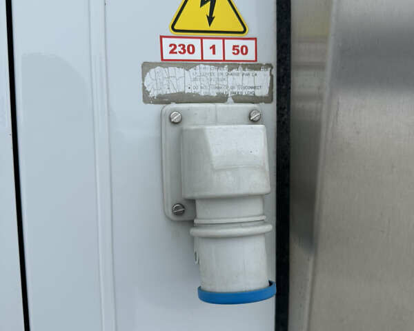 Білий Рено Трафік, об'ємом двигуна 2 л та пробігом 199 тис. км за 20499 $, фото 14 на Automoto.ua