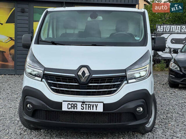 Белый Рено Трафик, объемом двигателя 2 л и пробегом 185 тыс. км за 17999 $, фото 14 на Automoto.ua