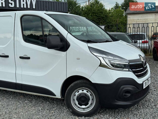 Белый Рено Трафик, объемом двигателя 2 л и пробегом 185 тыс. км за 17999 $, фото 9 на Automoto.ua