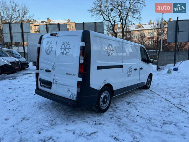 Білий Рено Трафік, об'ємом двигуна 2 л та пробігом 251 тис. км за 20900 $, фото 6 на Automoto.ua
