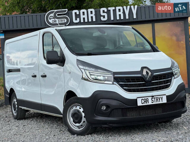 Белый Рено Трафик, объемом двигателя 2 л и пробегом 185 тыс. км за 17999 $, фото 5 на Automoto.ua