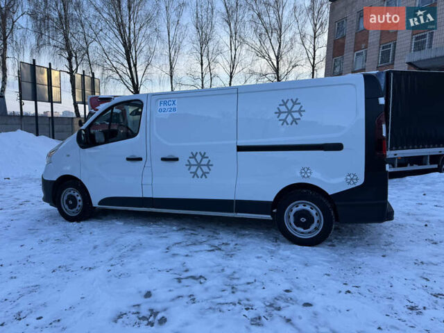 Білий Рено Трафік, об'ємом двигуна 2 л та пробігом 251 тис. км за 20900 $, фото 3 на Automoto.ua