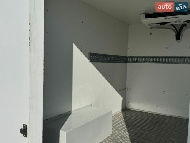 Белый Рено Трафик, объемом двигателя 2 л и пробегом 308 тыс. км за 18900 $, фото 9 на Automoto.ua