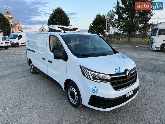 Белый Рено Трафик, объемом двигателя 2 л и пробегом 220 тыс. км за 26800 $, фото 13 на Automoto.ua