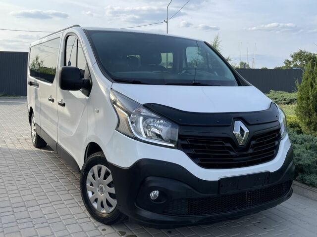 Білий Рено Трафік, об'ємом двигуна 1.6 л та пробігом 330 тис. км за 14500 $, фото 2 на Automoto.ua