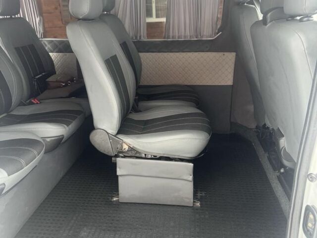 Білий Рено Трафік, об'ємом двигуна 1.6 л та пробігом 280 тис. км за 14500 $, фото 8 на Automoto.ua