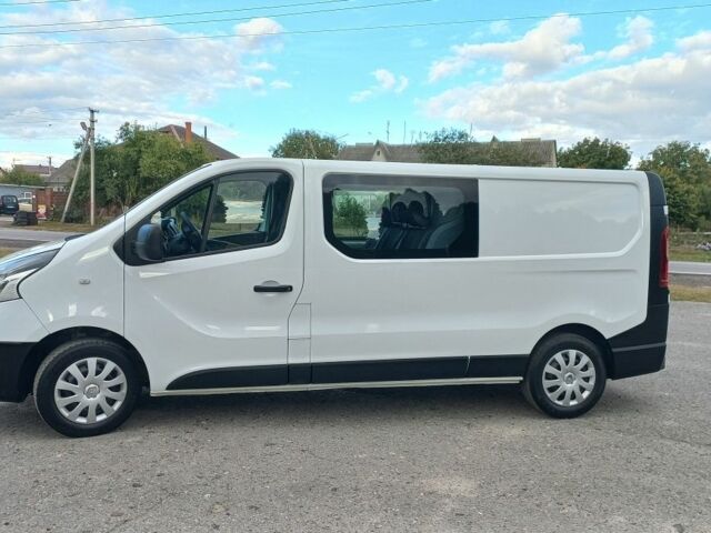 Белый Рено Трафик, объемом двигателя 1.6 л и пробегом 157 тыс. км за 18500 $, фото 6 на Automoto.ua