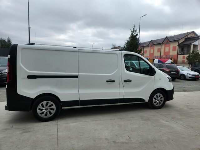 Белый Рено Трафик, объемом двигателя 2 л и пробегом 168 тыс. км за 17500 $, фото 3 на Automoto.ua