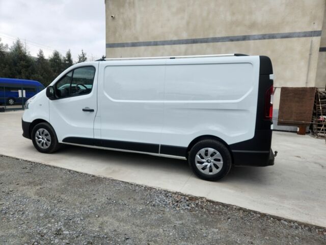 Белый Рено Трафик, объемом двигателя 2 л и пробегом 168 тыс. км за 17500 $, фото 2 на Automoto.ua