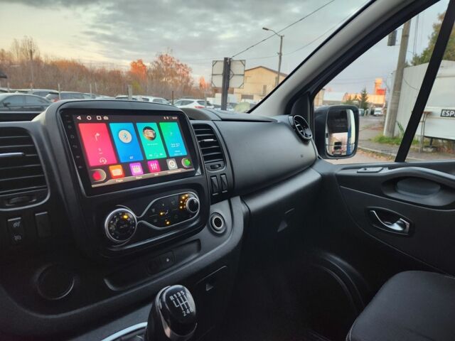 Белый Рено Трафик, объемом двигателя 2 л и пробегом 115 тыс. км за 18500 $, фото 4 на Automoto.ua