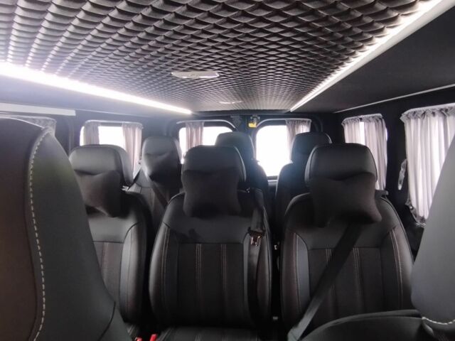 Белый Рено Трафик, объемом двигателя 2 л и пробегом 43 тыс. км за 22700 $, фото 3 на Automoto.ua