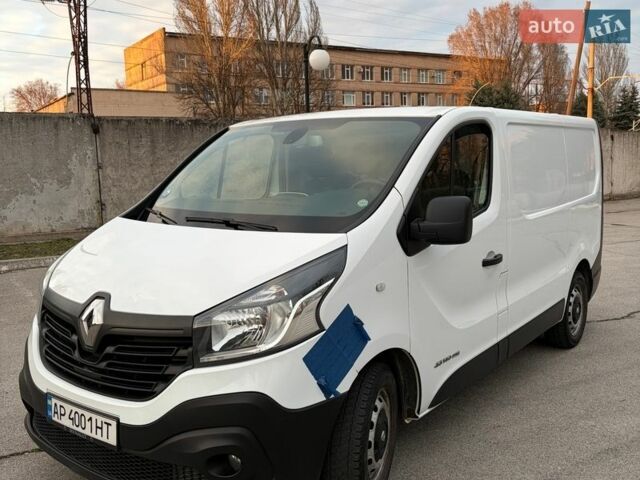 Белый Рено Трафик, объемом двигателя 1.6 л и пробегом 280 тыс. км за 10850 $, фото 3 на Automoto.ua
