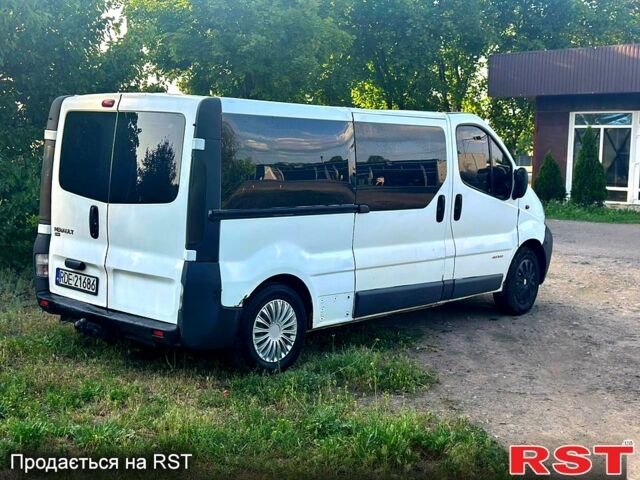 Белый Рено Трафик, объемом двигателя 1.9 л и пробегом 280 тыс. км за 3500 $, фото 3 на Automoto.ua