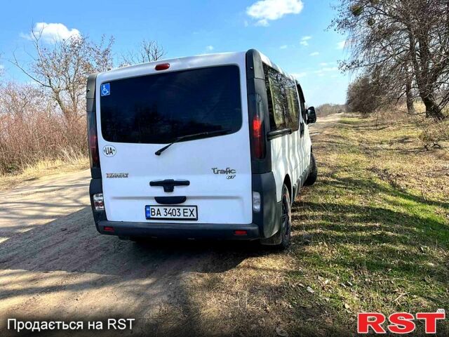 Білий Рено Трафік, об'ємом двигуна 1.9 л та пробігом 220 тис. км за 6700 $, фото 4 на Automoto.ua