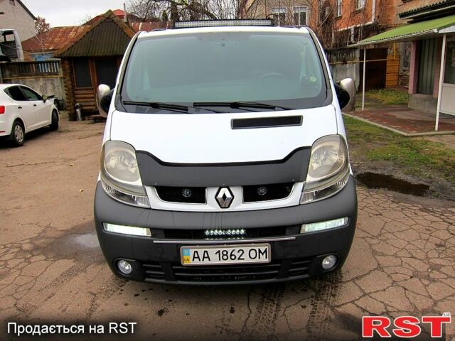Белый Рено Трафик, объемом двигателя 1.9 л и пробегом 0 тыс. км за 7500 $, фото 1 на Automoto.ua