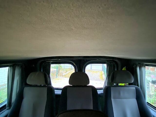 Білий Рено Трафік, об'ємом двигуна 1.9 л та пробігом 320 тис. км за 7000 $, фото 7 на Automoto.ua