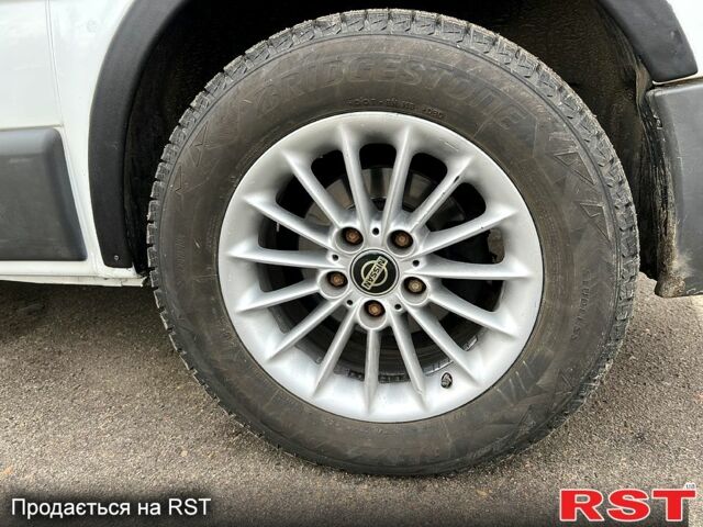 Белый Рено Трафик, объемом двигателя 1.9 л и пробегом 285 тыс. км за 7350 $, фото 7 на Automoto.ua