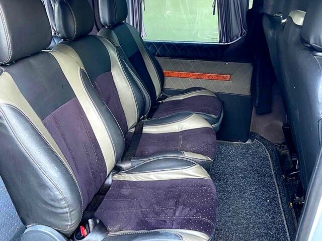 Белый Рено Трафик, объемом двигателя 2 л и пробегом 330 тыс. км за 8700 $, фото 3 на Automoto.ua