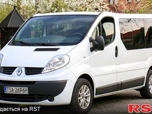 Білий Рено Трафік, об'ємом двигуна 2 л та пробігом 230 тис. км за 5700 $, фото 1 на Automoto.ua