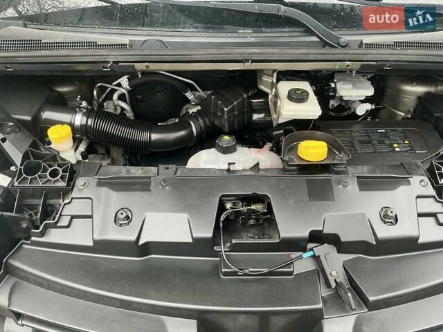 Бежевый Рено Трафик, объемом двигателя 1.6 л и пробегом 172 тыс. км за 16700 $, фото 29 на Automoto.ua