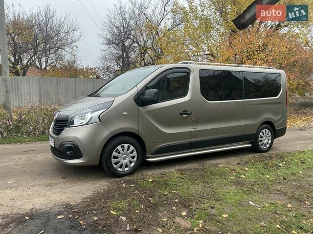 Бежевый Рено Трафик, объемом двигателя 1.6 л и пробегом 172 тыс. км за 16700 $, фото 10 на Automoto.ua