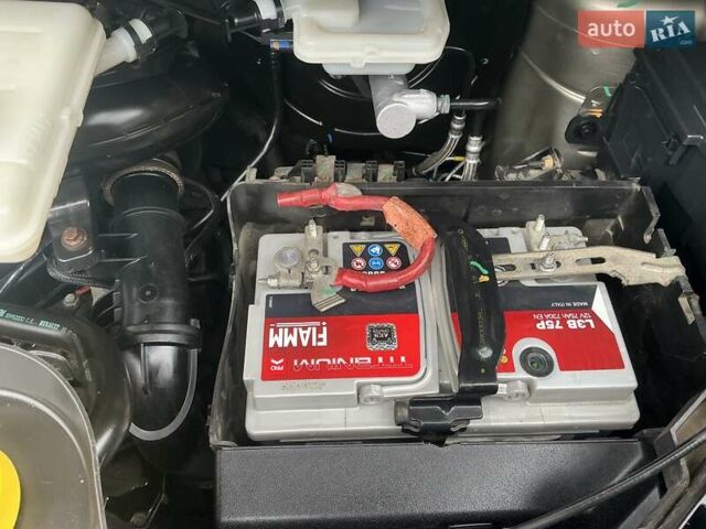 Бежевый Рено Трафик, объемом двигателя 1.6 л и пробегом 172 тыс. км за 16700 $, фото 32 на Automoto.ua