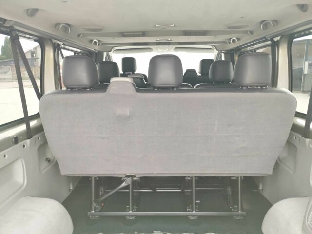 Бежевый Рено Трафик, объемом двигателя 2 л и пробегом 257 тыс. км за 13800 $, фото 15 на Automoto.ua