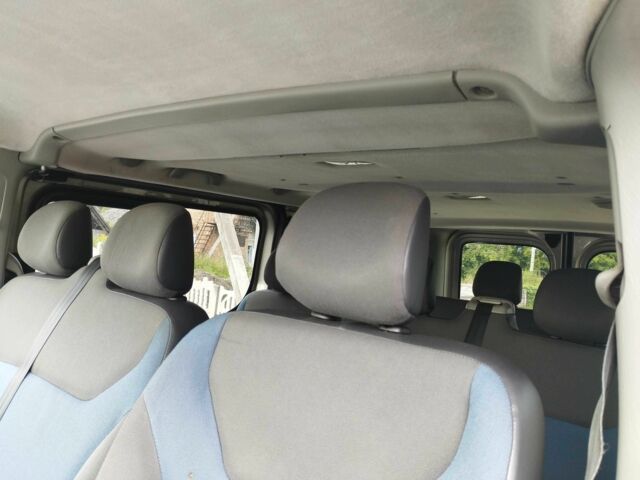 Бежевый Рено Трафик, объемом двигателя 2 л и пробегом 257 тыс. км за 13800 $, фото 7 на Automoto.ua