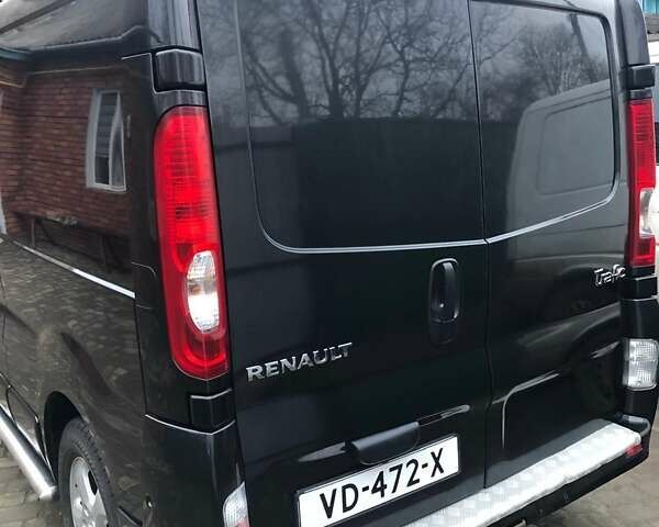 Чорний Рено Трафік, об'ємом двигуна 2 л та пробігом 126 тис. км за 14500 $, фото 4 на Automoto.ua