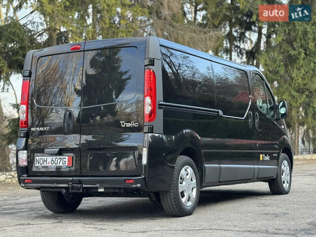 Чорний Рено Трафік, об'ємом двигуна 2 л та пробігом 255 тис. км за 13499 $, фото 16 на Automoto.ua