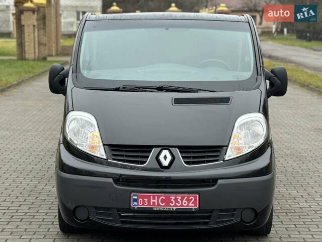 Чорний Рено Трафік, об'ємом двигуна 2 л та пробігом 255 тис. км за 13499 $, фото 6 на Automoto.ua