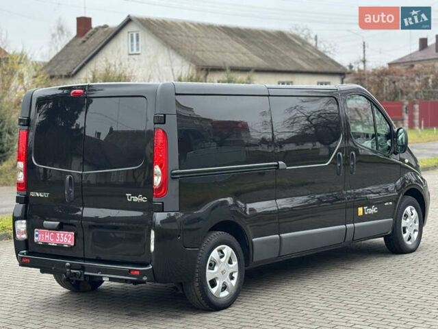 Чорний Рено Трафік, об'ємом двигуна 2 л та пробігом 255 тис. км за 13499 $, фото 18 на Automoto.ua