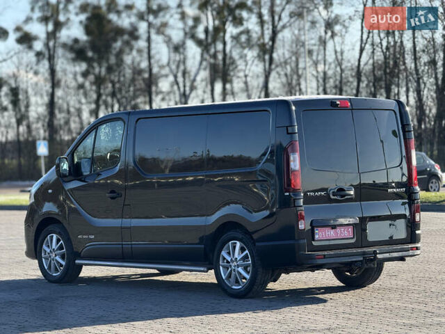 Черный Рено Трафик, объемом двигателя 1.6 л и пробегом 197 тыс. км за 13490 $, фото 5 на Automoto.ua