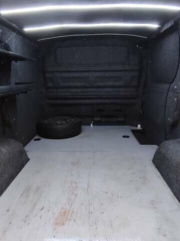 Черный Рено Трафик, объемом двигателя 1.6 л и пробегом 451 тыс. км за 10950 $, фото 12 на Automoto.ua