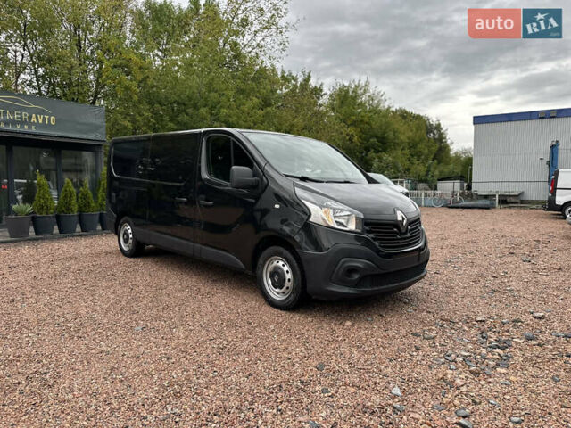 Черный Рено Трафик, объемом двигателя 1.6 л и пробегом 195 тыс. км за 14200 $, фото 9 на Automoto.ua