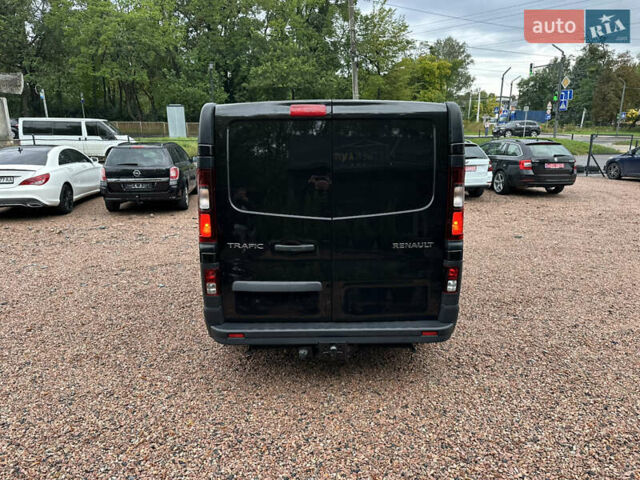 Черный Рено Трафик, объемом двигателя 1.6 л и пробегом 195 тыс. км за 14200 $, фото 6 на Automoto.ua