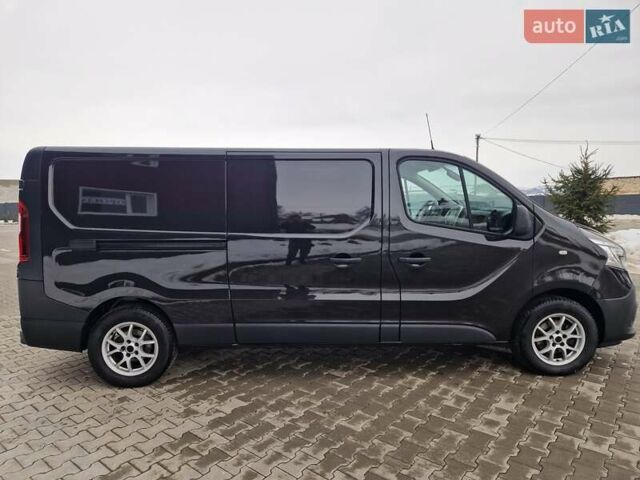 Чорний Рено Трафік, об'ємом двигуна 2 л та пробігом 141 тис. км за 17500 $, фото 22 на Automoto.ua