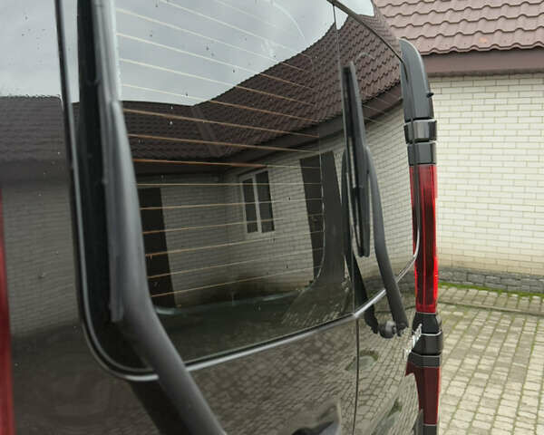 Черный Рено Трафик, объемом двигателя 2 л и пробегом 198 тыс. км за 21850 $, фото 112 на Automoto.ua