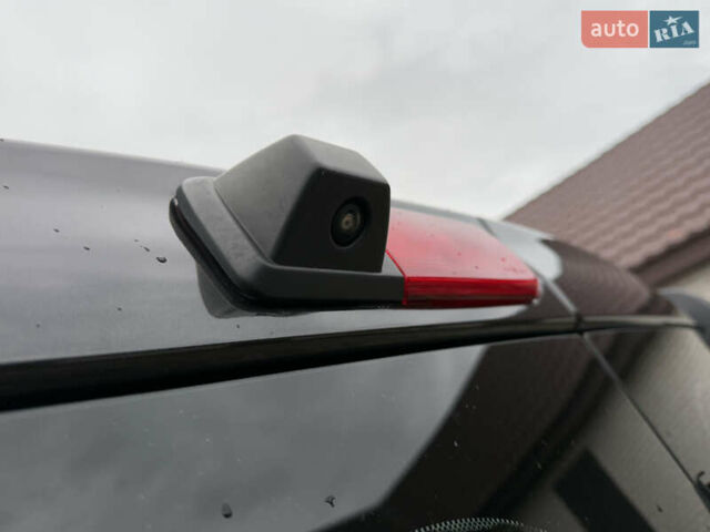 Черный Рено Трафик, объемом двигателя 2 л и пробегом 198 тыс. км за 21850 $, фото 81 на Automoto.ua