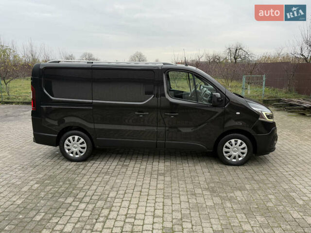 Черный Рено Трафик, объемом двигателя 2 л и пробегом 198 тыс. км за 21850 $, фото 38 на Automoto.ua